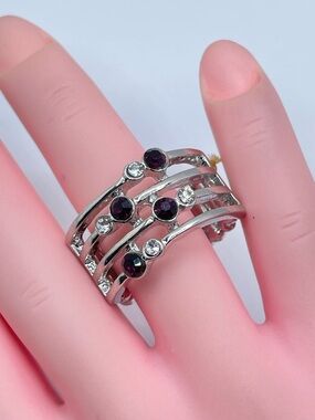 Silver Tone Stretch Ring Red Crystal Multi Band Statement